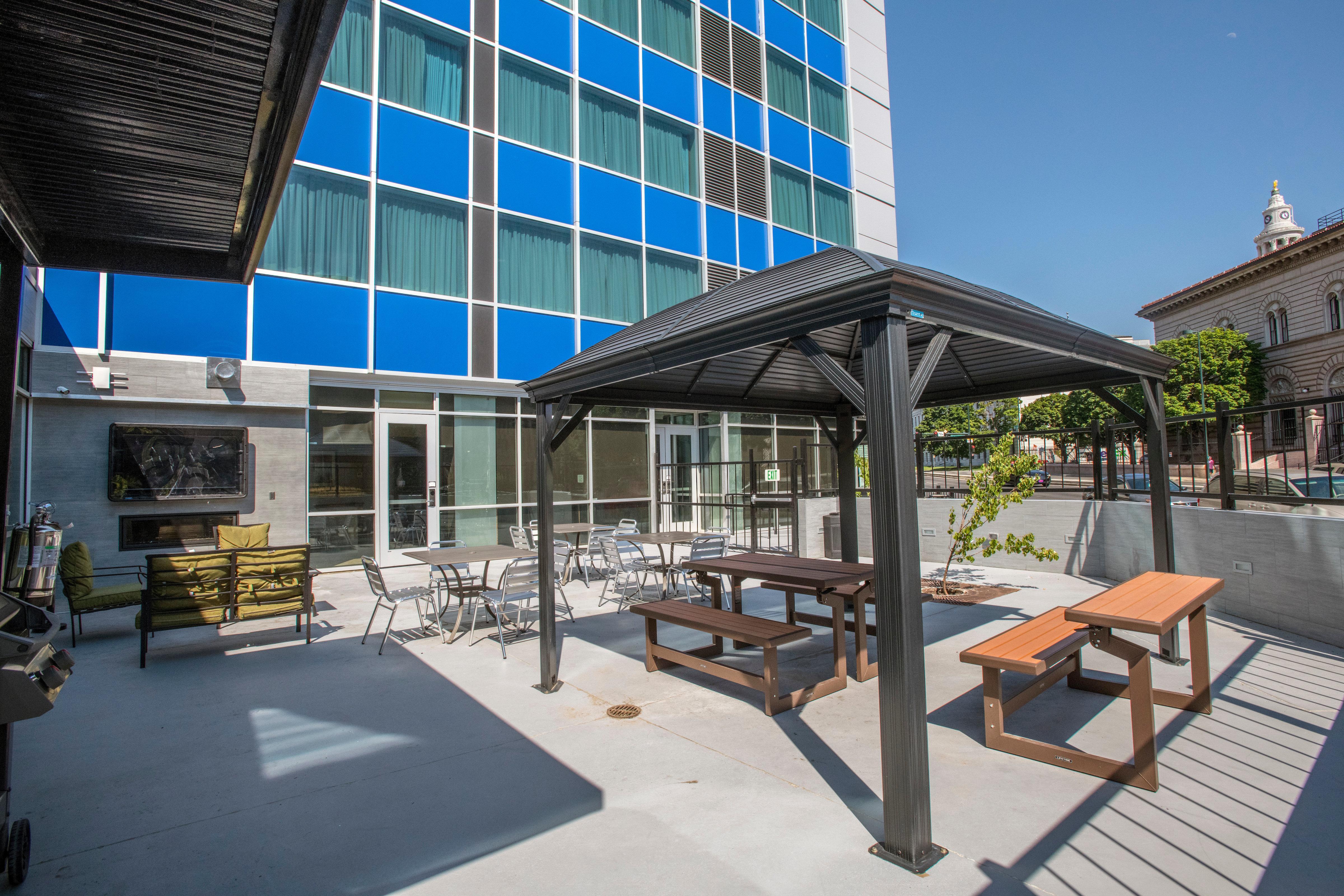 Staybridge Suites Denver Downtown By Ihg Buitenkant foto